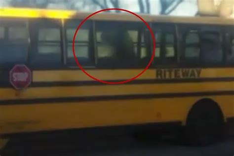 Sex In The Bus Porn Videos 